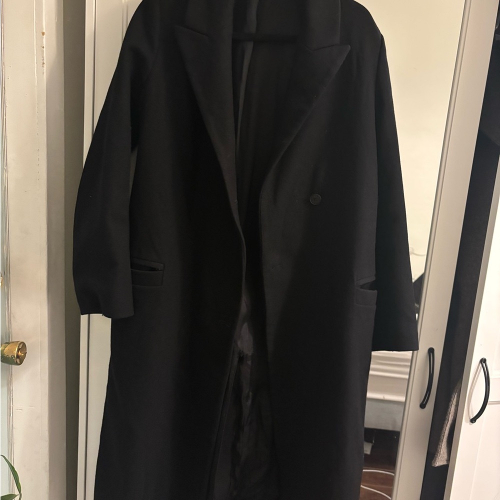 COS Black wool blend + cashmere + nylon coat.